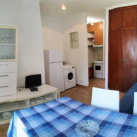 Vacay Apartameto Mireya, Vistas Al Jardin, En La Costa Brava, L'escala! Apartmán *